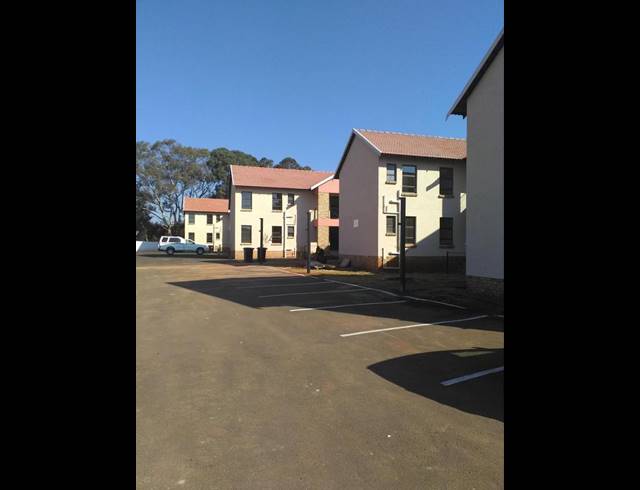 2 BEDROOM APARTMENT FOR SALE IN GROBLERPARK